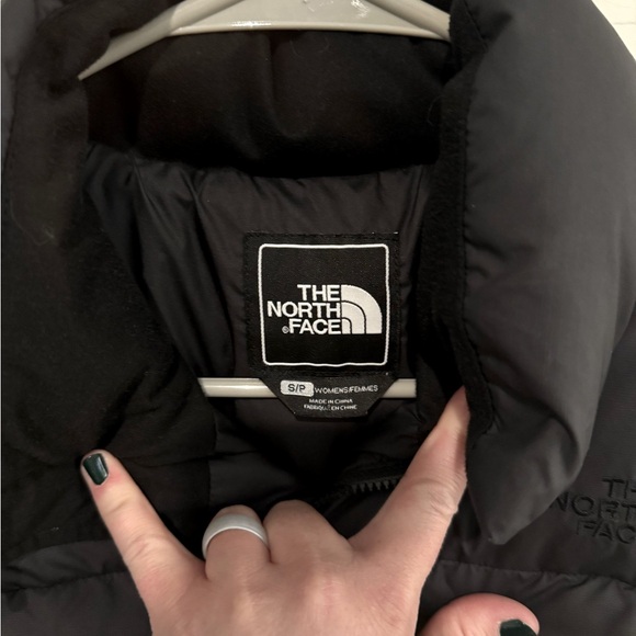 Women’s North Face black puffer vest - Picture 2 of 4